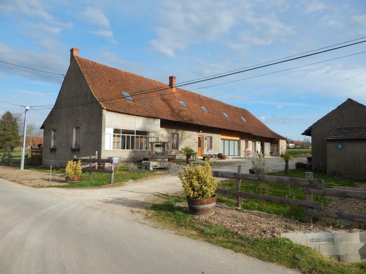 Gite Chez Marcel Et Bea La Chapelle-Saint-Sauveur  Zewnętrze zdjęcie